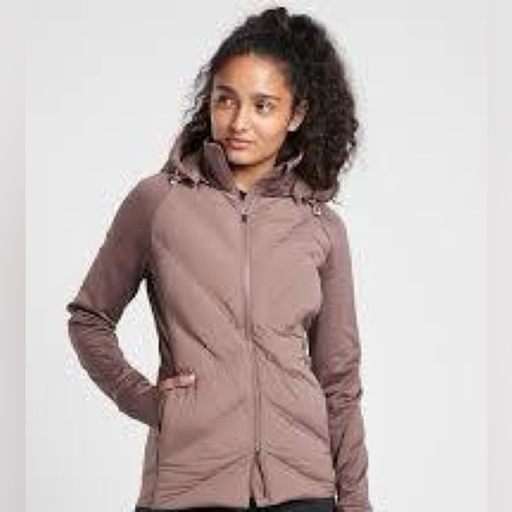 Athleta Women's Inlet Puffer Jacket smoked almond M